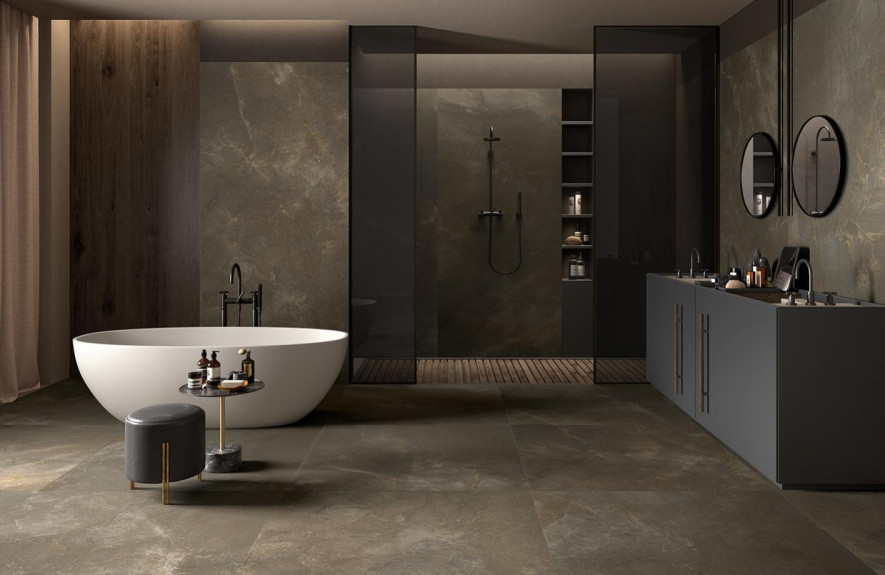 Grande salle de bain avec baignoire îlot, douche vitrée et meuble double vasque